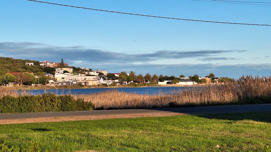 3 Bedroom Property for Sale in Stilbaai Oos Western Cape